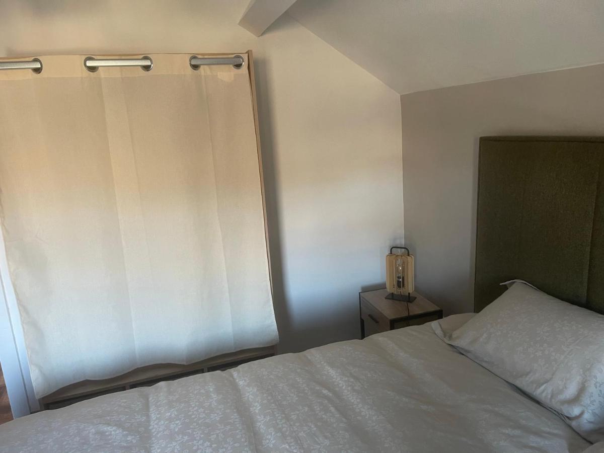 Chez Gwen Et Marie Villa Bogny-sur-Meuse Bagian luar foto