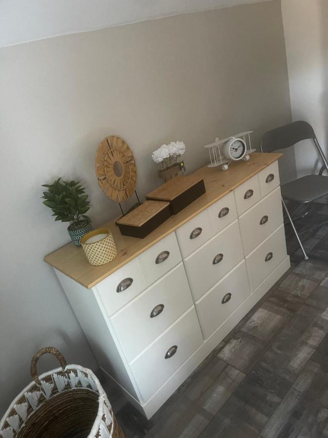 Chez Gwen Et Marie Villa Bogny-sur-Meuse Bagian luar foto
